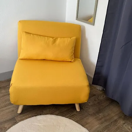 T2 Avec Balcon A 5 Mn A Pied De La شقة *