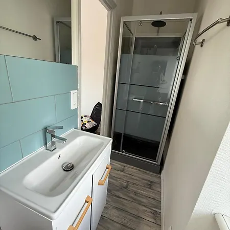 Appartamento T2 Avec Balcon à 5 Mn à Pied De La Donville-les-Bains