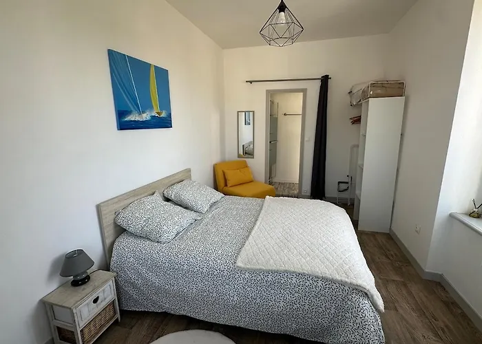 T2 Avec Balcon à 5 Mn à Pied De La Appartamento