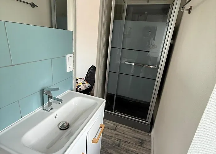 Appartamento T2 Avec Balcon à 5 Mn à Pied De La Donville-les-Bains